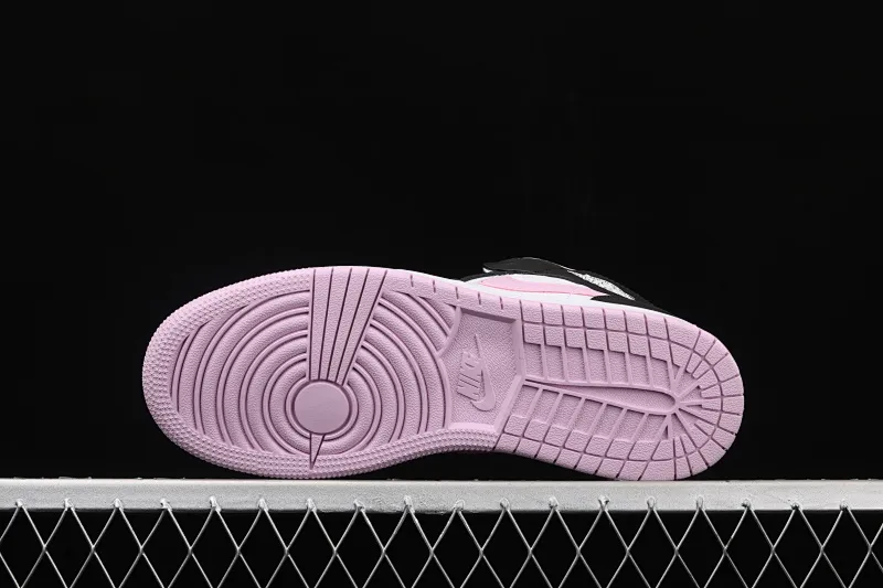 All categories Air Jordan Jordan series basketball shoes Air Jordan 1 Mid Air Jordan 1 Mid GS AJ1 Joe 1 China Pink White Panda 555112-103